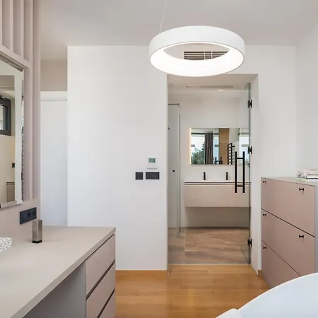 Acacia With Heated Pool Villa Petrcane