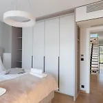 Acacia With Heated Pool *